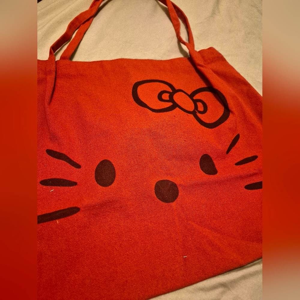 Hello Kitty Red Canvas Tote NEW♡ - Picture 2 of 5